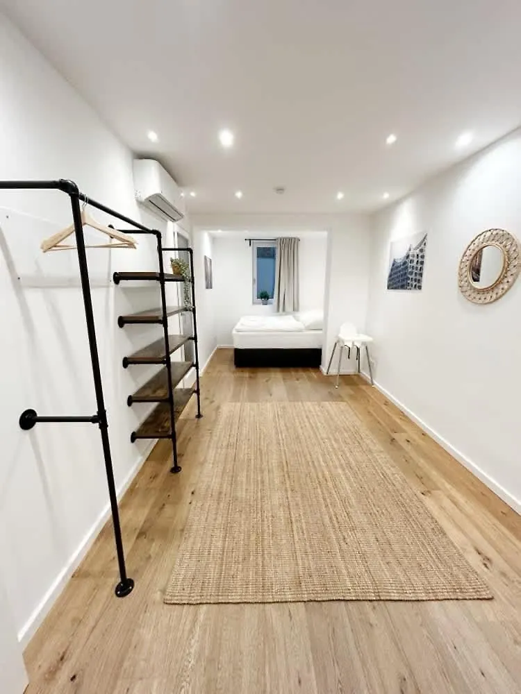 Spacious Apartment For 12 In Αμβούργο Γερμανία